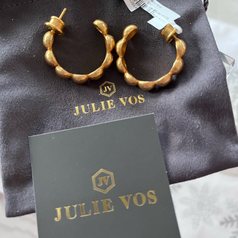 Julie Vos Solara Nova Hoop Earrings - Picture 8 of 9